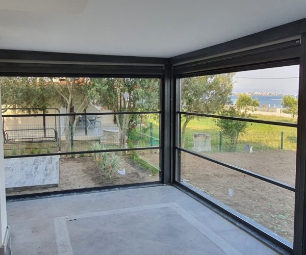 giyotin-cam-balkon